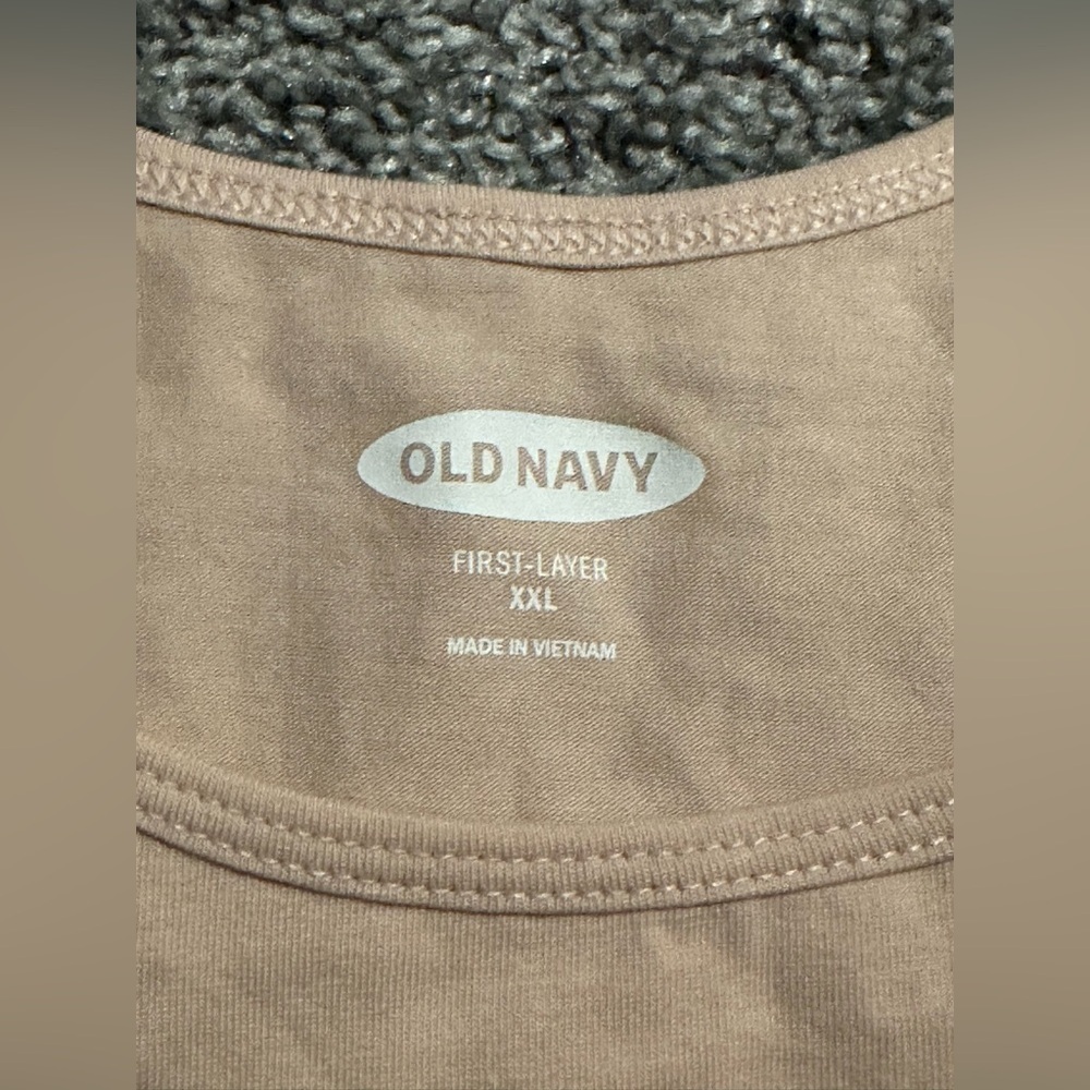 Old Navy Women's First Layer Tank Top - Picture 3 of 4